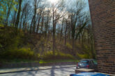 PROVISIONSFREI - Zweifamilienhaus mit Ausbaupotential - Doppelhaushälfte mit Garten und Garage - Blick Nach Gegenüber