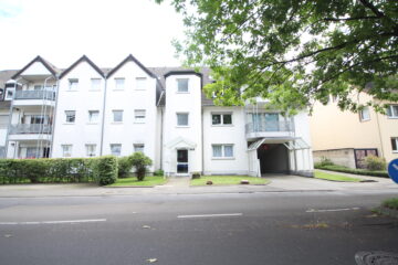 Moderne 2-Zimmer-Wohnung mit Einbauküche und Balkon in Hürth-Efferen, 50354 Hürth, Etagenwohnung
