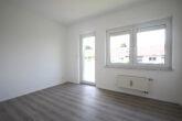 Moderne 3-Zimmer-Wohnung mit Einbauküche und Balkon in Hürth-Gleuel - Schlafzimmer