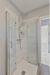 Badezimmer Ansicht 3 - PROVISIONSFREI: Moderne 2-Zimmer-Erdgeschosswohnung mit Garage und Garten in Hürth-Fischenich