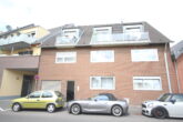 Hausansicht - Moderne 3-Zimmer-Wohnung mit Einbauküche und Balkon in Hürth-Gleuel