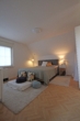 Schlafzimmer - Charmante 3-Zimmer-Dachgeschosswohnung mit Balkon und Garten in Hürth-Alstädten-Burbach