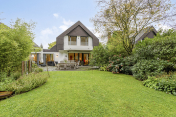 Moderne Klarheit – großzügiges Wohnen mit privatem Garten auf Erbbaugrundstück in Köln-Müngersdorf, 50933 Köln, Einfamilienhaus