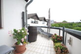 PROVISIONSFREI - Familienidylle - 2 Bäder, großer Balkon und PKW-Stellplatz in Hürth-Stotzheim - Balkon