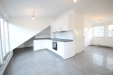Küche - Moderne 2-Zimmer-Wohnung mit Einbauküche und Dachterrasse in Hürth-Efferen