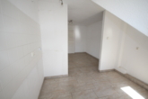 Küche Ansicht3 - Dachgeschoss-Wohnung mit Balkon in ruhiger Lage von Hürth-Efferen