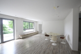 Wohnen1 - Großzügige 4-Zimmer-Wohnung mit Balkon in Hürth-Hermülheim