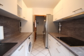 Küche - 2-Zimmer-Erdgeschosswohnung mit Loggia, Einbauküche und eigenem Gartenparadies in Hürth-Efferen