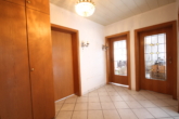 Diele Ansicht 1 - 2-Zimmer-Erdgeschosswohnung mit Loggia, Einbauküche und eigenem Gartenparadies in Hürth-Efferen