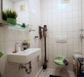 Leben auf 2 Ebenen - Maisonettewohnung mit großem Garten in zentraler Lage von Frechen - Gäste Wc