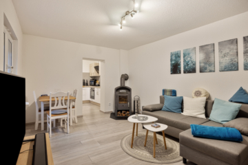 Familienfreundliches Zweifamilienhaus mit Garten – Top-Standort in Hürth-Efferen, 50354 Hürth, Zweifamilienhaus