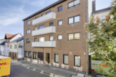 Außenansicht - PROVISIONSFREI: Großzügige Wohnung mit Balkon auf über 100 m² in Alt-Hürth